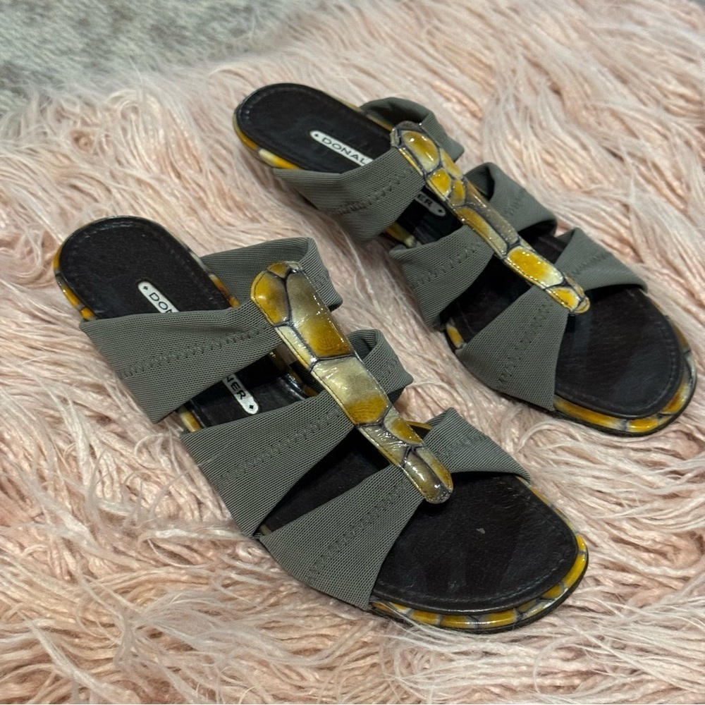 Donald J. Pliner Women's Sandals in Gray and Yellow